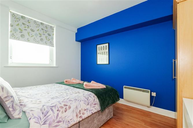 7 Tonn na Mara, The Docks, City Centre, Galway