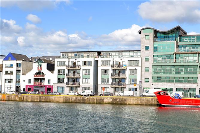 7 Tonn na Mara, The Docks, City Centre, Galway