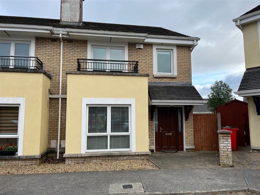 68 Boireann Beag, Roscam, Galway