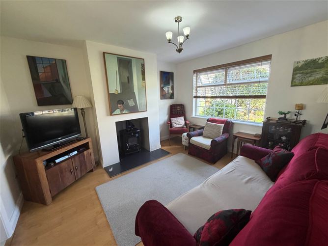 28 Pine Grove, Raheen, Limerick, County Limerick