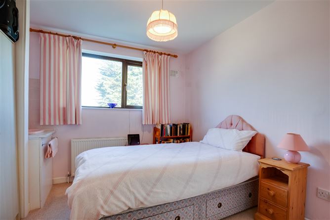 5 Mounttown Road Lower, Dun Laoghaire, County Dublin