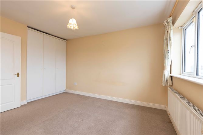 18 Tara Court Avenue, Clonmagadden Road, Navan, Co. Meath