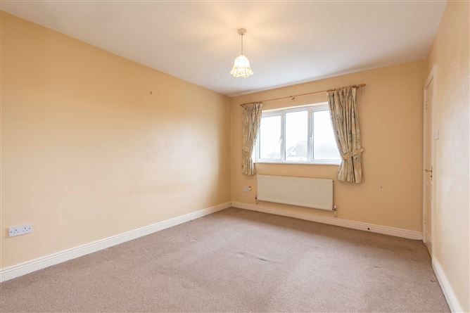 18 Tara Court Avenue, Clonmagadden Road, Navan, Co. Meath