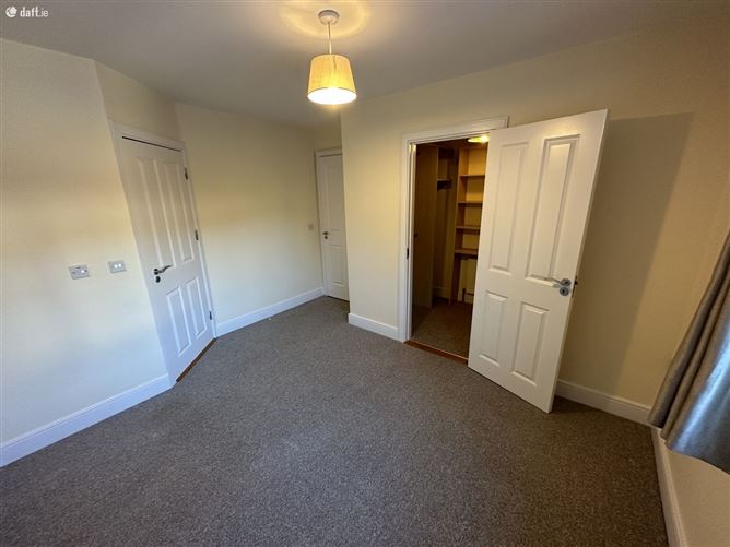 11 Cois Bruach, Curra, Riverstick, Cork
