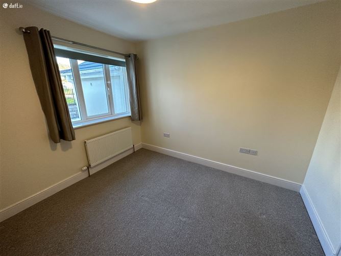 11 Cois Bruach, Curra, Riverstick, Cork