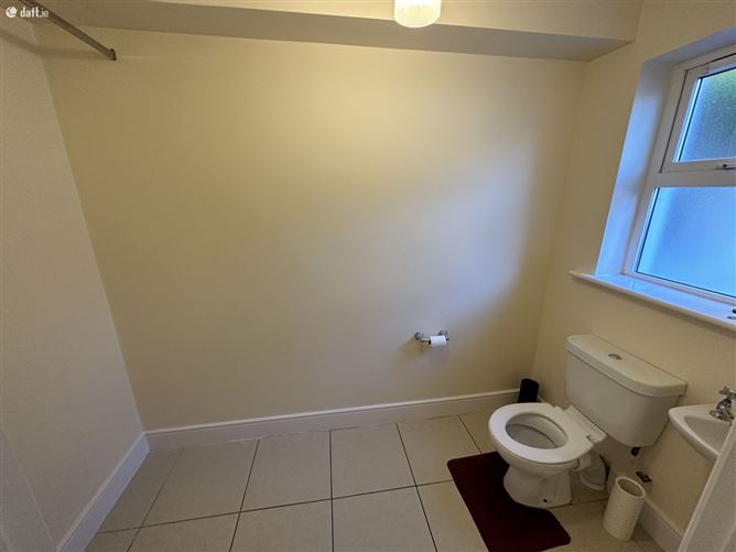 11 Cois Bruach, Curra, Riverstick, Cork
