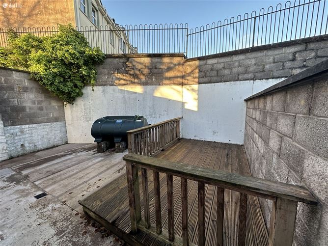 11 Cois Bruach, Curra, Riverstick, Cork