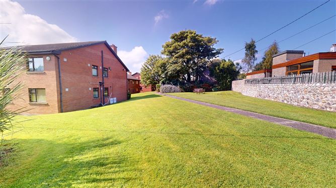 18 Knocknagow, Greenville Road, Blackrock, Co. Dublin