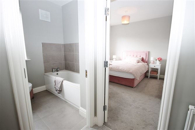 22 Citywest Village Avenue, Citywest, Dublin 24
