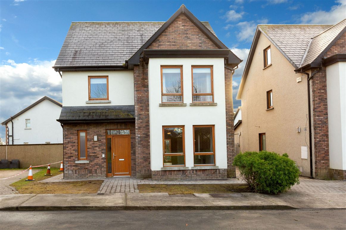 7 Chapelton, Hollystown, Dublin 15