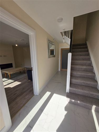 2 Rinn Dúin, Gort, County Galway