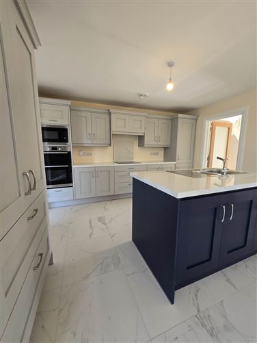 2 Rinn Dúin, Gort, County Galway