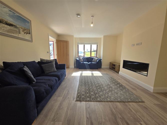 2 Rinn Dúin, Gort, County Galway