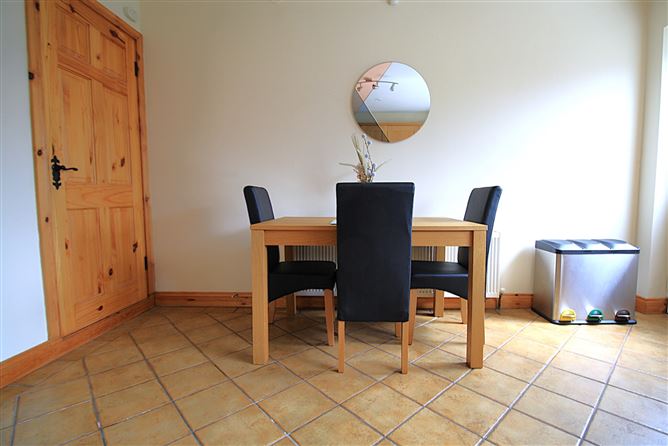 27 Grange Court, Pollerton, Carlow