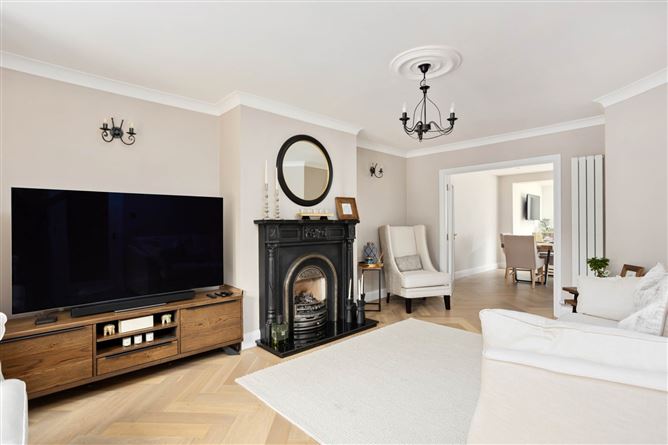 4 Larkfield Close, Lucan, County Dublin