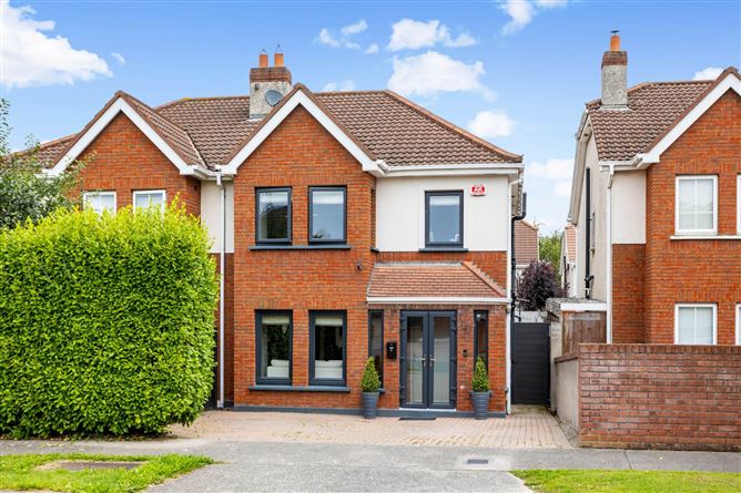 4 Larkfield Close, Lucan, County Dublin