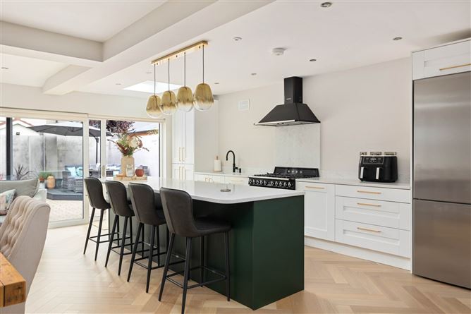 4 Larkfield Close, Lucan, County Dublin