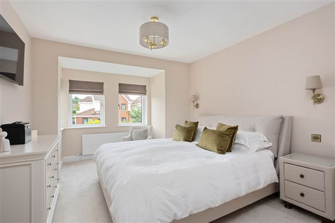4 Larkfield Close, Lucan, County Dublin