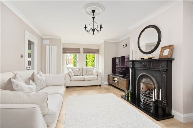 4 Larkfield Close, Lucan, County Dublin
