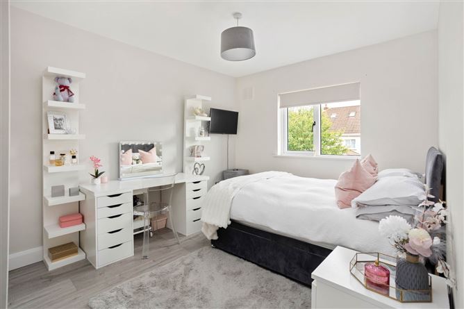 4 Larkfield Close, Lucan, County Dublin