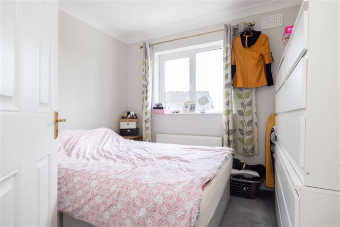 Photo 21 of 32 — 30 Belvedere Hills, Mullingar, Co. Westmeath