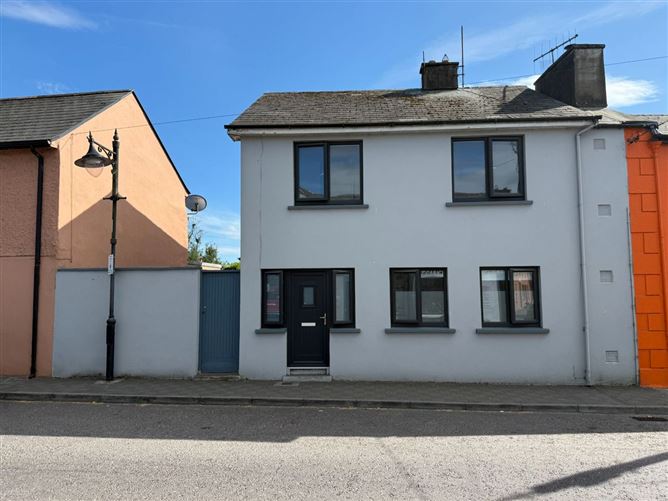The New House, Ballinspittle, Kinsale, Cork