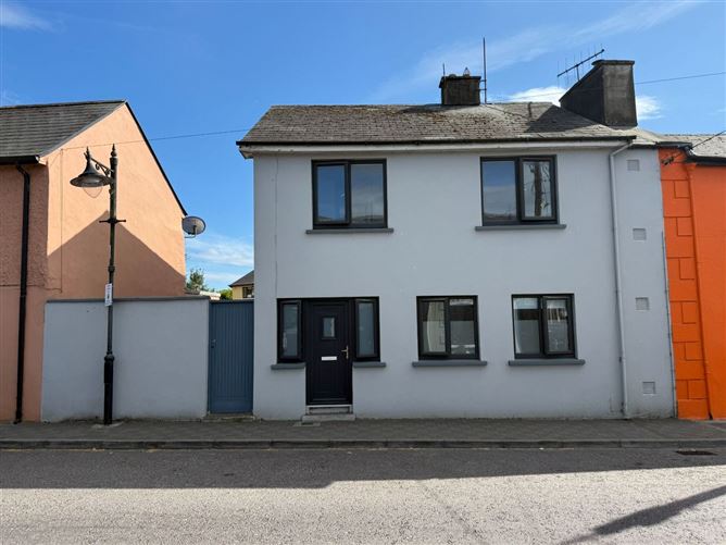 The New House, Ballinspittle, Kinsale, Cork