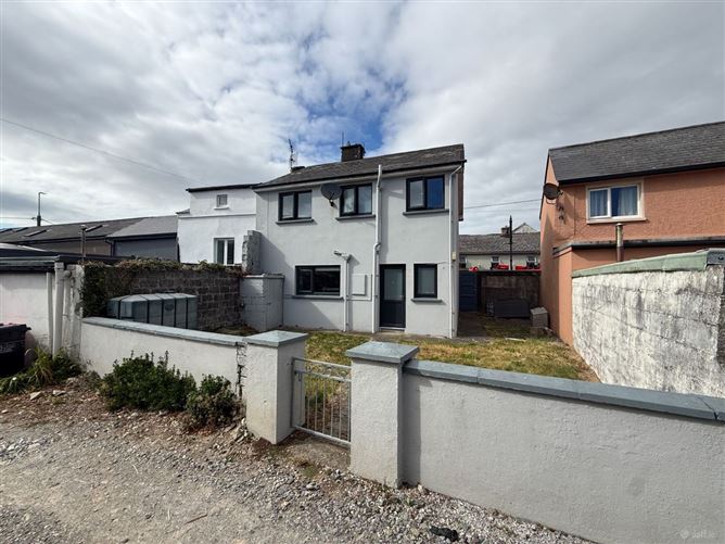 Photo 16 of 30 — The New House, Ballinspittle, Kinsale, Cork