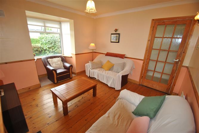 1 Birr Road, Shinrone, Birr, Co. Offaly