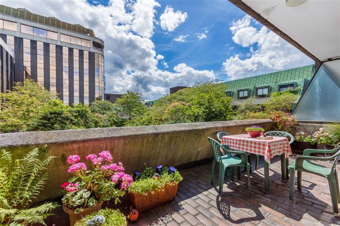 Apt., 408 Talbot Hall, Irish Life Centre, Talbot Street, Dublin 1