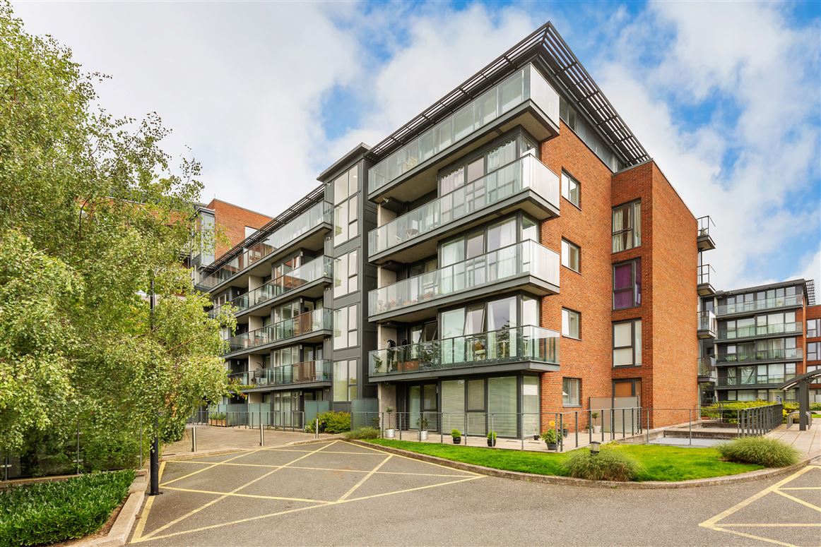 Apartment 3, Weavers Hall, Levmoss Park, The Gallops, Sandyford,   Dublin 18