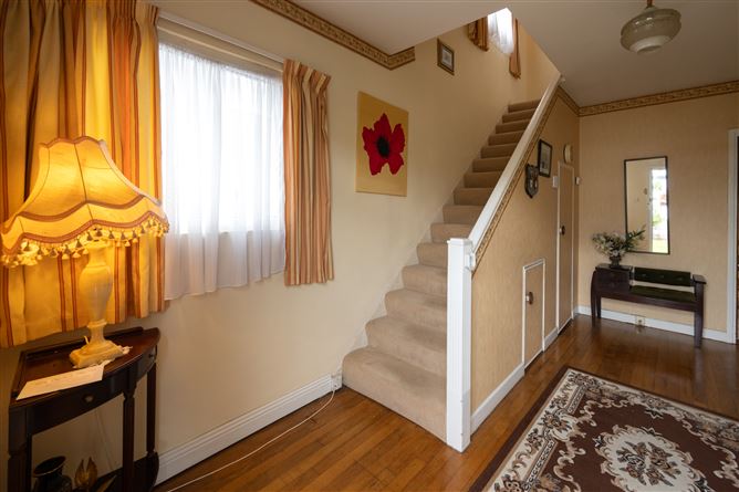 39 Earlwood Estate, The Lough, Cork