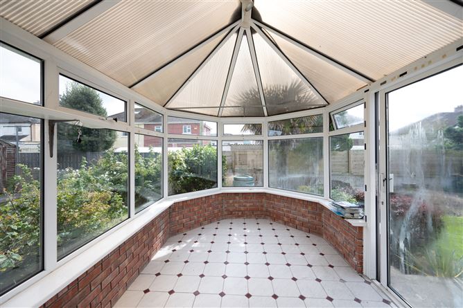 39 Earlwood Estate, The Lough, Cork