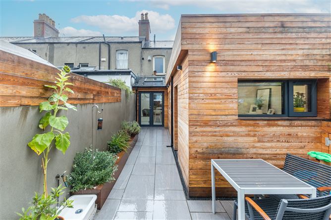 25 Ard Righ Road, Stoneybatter, Dublin 7