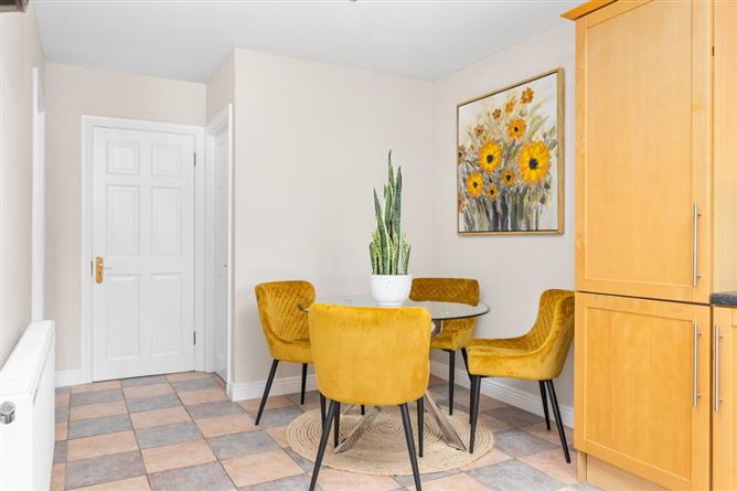 32 The Drive, Earl's Court, Kill, Kildare