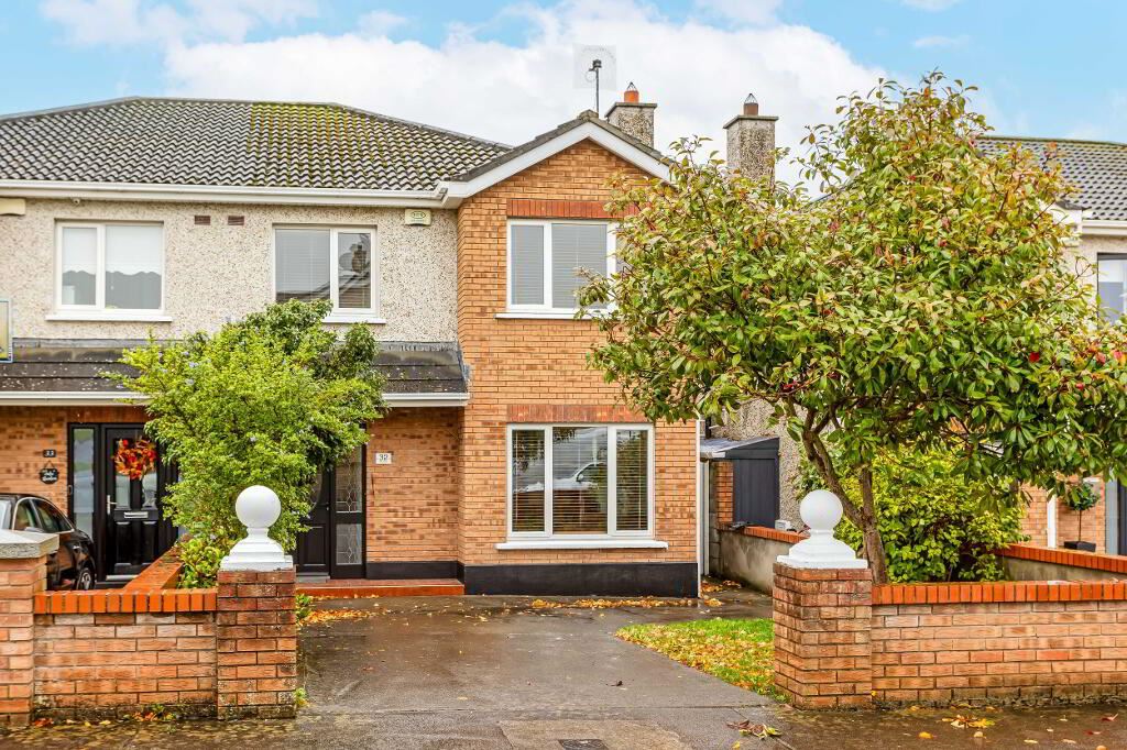 32 The Drive, Earl's Court, Kill, Kildare
