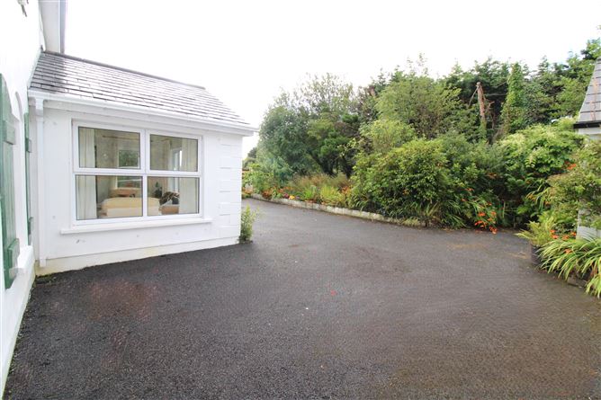 Levally Lodge, Bofeenaun, Lahardane, Mayo