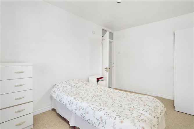Photo 10 of 18 — 10 Casement Grove, Finglas West, Dublin 11