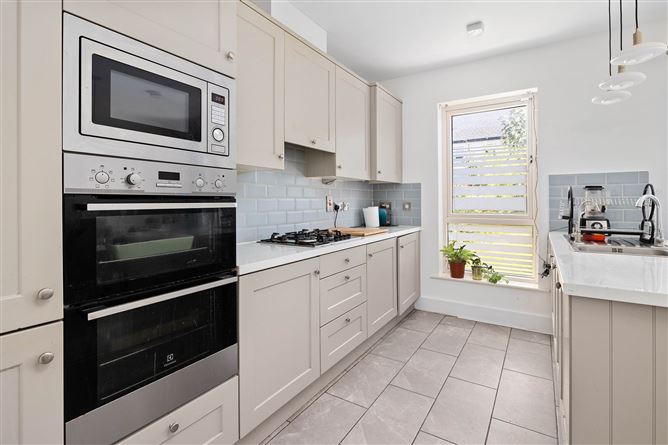 18 Gandon Walk, Lucan, County Dublin