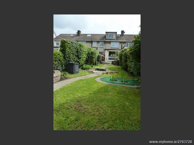 5 Farmhill Park, Goatstown,   Dublin 14