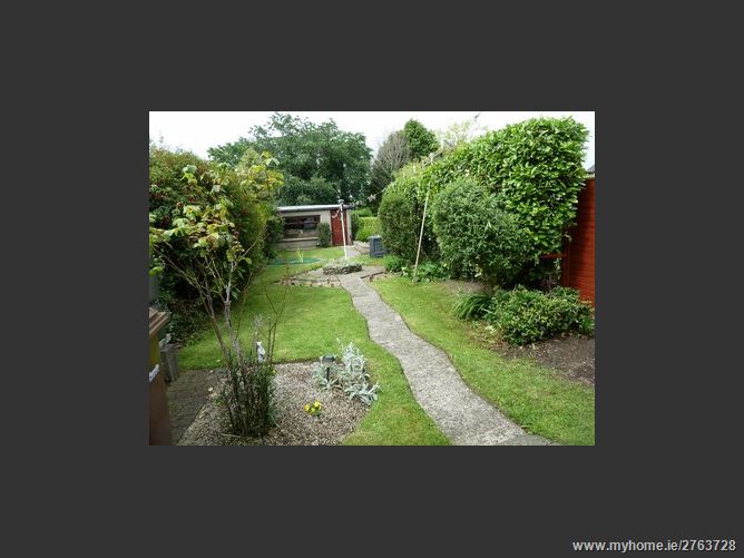 5 Farmhill Park, Goatstown,   Dublin 14