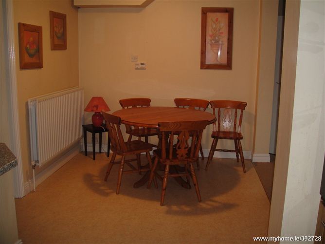 42 Drummartin Park, Stillorgan, Co. Dublin