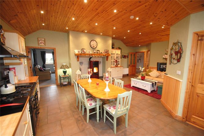 Rathbeg Lane, Sharavogue, Birr, Co. Offaly