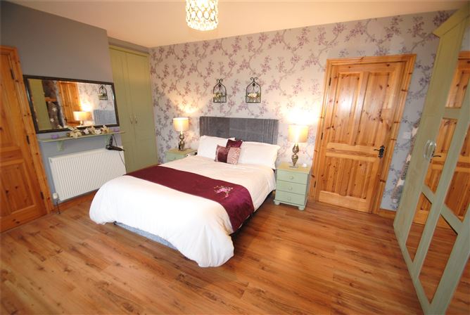 Rathbeg Lane, Sharavogue, Birr, Co. Offaly