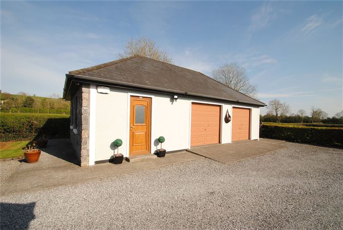 Rathbeg Lane, Sharavogue, Birr, Co. Offaly