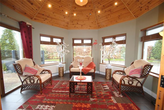 Rathbeg Lane, Sharavogue, Birr, Co. Offaly