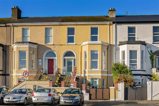 Main image for Dunaree House, 8 Fitzwilliam Terrace, Strand Road, Bray, Wicklow