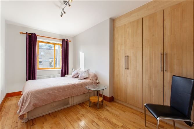 1F Belarmine, Stepaside, Dublin