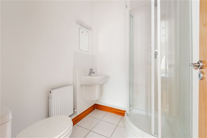 1F Belarmine, Stepaside, Dublin