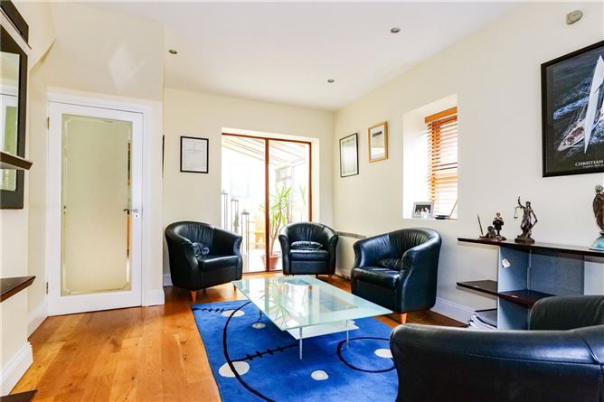 10 McDonagh Terrace, Woodquay, Galway City